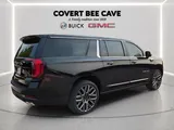 2026 GMC Yukon XL photo 14