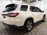 2025 Honda Pilot photo 46