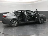 2025 Nissan Versa photo 32