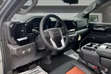 2026 GMC Sierra 1500 photo 7