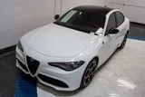 2022 Alfa Romeo Giulia photo 44