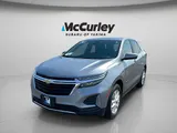 2024 Chevrolet Equinox photo 2