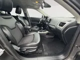 2019 Jeep Compass photo 32