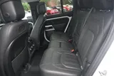 2020 Land Rover Defender photo 18
