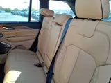 2027 Jeep Grand Cherokee photo 14