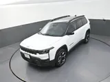2026 Jeep Cherokee photo 12