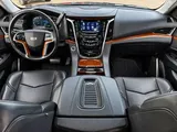 2018 Cadillac Escalade photo 25