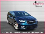 2025 Chrysler Pacifica photo 1