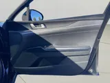 2022 Kia K5 photo 16