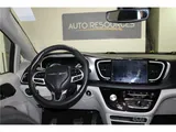 2023 Chrysler Pacifica photo 15