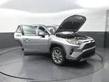 2021 Toyota RAV4 photo 39
