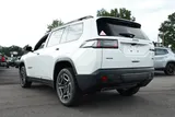 2026 Jeep Cherokee photo 8