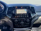 2021 Jeep Grand Cherokee photo 17