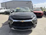 2025 Chevrolet Blazer photo 4