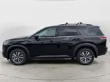 2026 Nissan Pathfinder photo 6