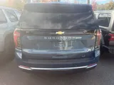 2025 Chevrolet Suburban photo 2