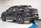 2024 Porsche Cayenne photo 31