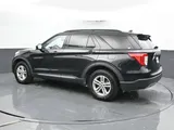 2024 Ford Explorer photo 9