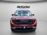 2024 GMC Acadia photo 2