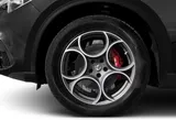 2019 Alfa Romeo Stelvio photo 12