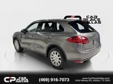 2014 Porsche Cayenne photo 9