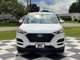 2020 Hyundai Tucson photo 3