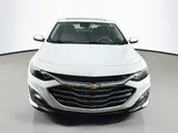 2024 Chevrolet Malibu photo 7