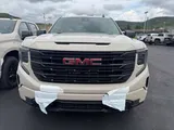 2026 GMC Sierra 1500 photo 2