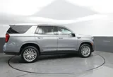 2023 GMC Yukon photo 8