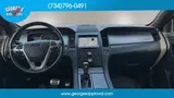 2016 Ford Taurus photo 19