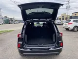 2024 Ford Escape photo 8