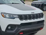 2025 Jeep Compass photo 7