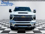 2025 Chevrolet Silverado 2500HD photo 8