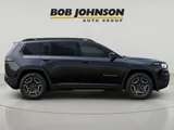 2026 Jeep Cherokee photo 2