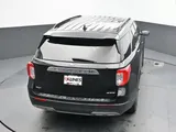 2024 Ford Explorer photo 11