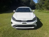 2023 Kia Forte photo 17