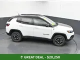 2025 Jeep Compass photo 38