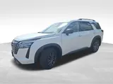 2026 Nissan Pathfinder photo 3