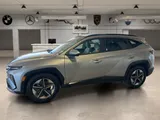 2025 Hyundai Tucson photo 2