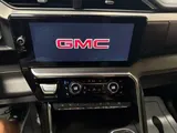 2023 GMC Sierra 1500 photo 9