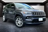 2023 Jeep Compass photo 3