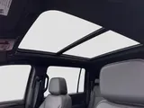 2023 Chevrolet Suburban photo 10