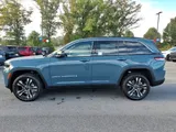 2027 Jeep Grand Cherokee photo 9