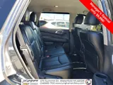 2018 Nissan Pathfinder photo 27