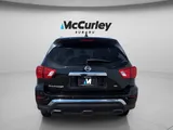 2020 Nissan Pathfinder photo 4