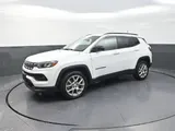 2023 Jeep Compass photo 3