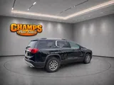 2019 GMC Acadia photo 2