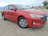 2020 Hyundai Elantra photo 4