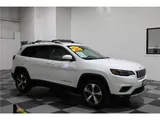 2019 Jeep Cherokee photo 1