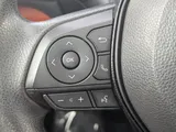 2019 Toyota RAV4 photo 13